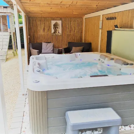 Chalet Heartwood