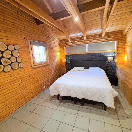 بيت للعطل Chalet Heartwood *
