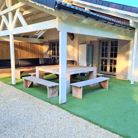 بيت للعطل Chalet Heartwood دربي