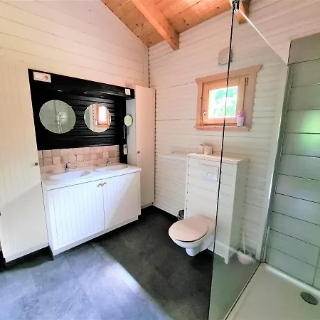 Chalet Heartwood بيت للعطل دربي